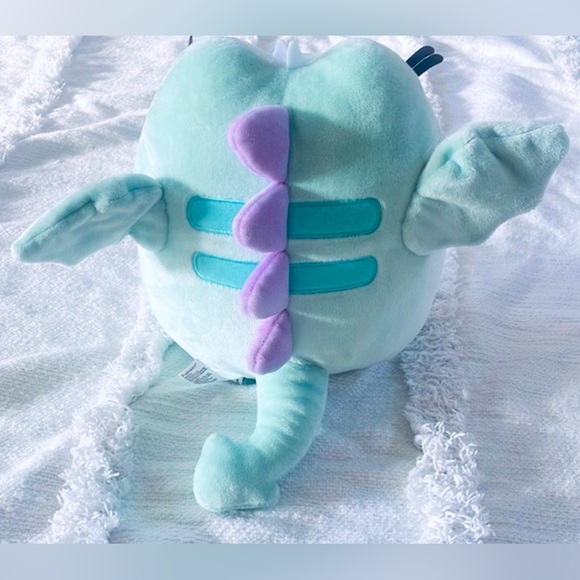 Pusheen plushie - Picture 2 of 6